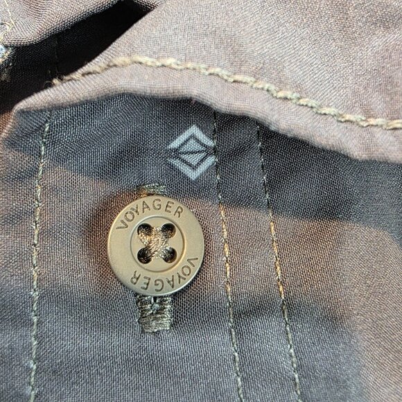 Voyager Men's Short Sleeve Woven Button Front Stretch Performance Shirt Grey Lg - Picture 5 of 12